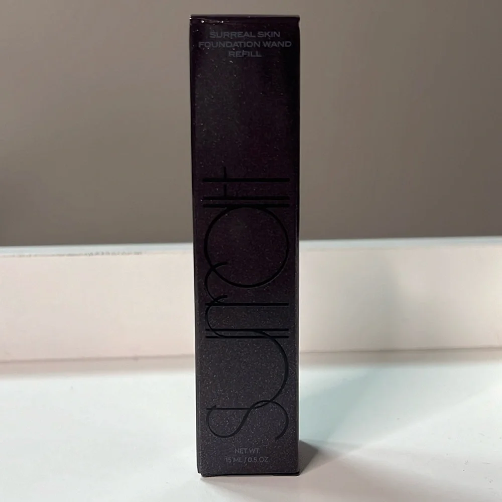 Surrat Surreal Skin Foundation Wand Refill Shade 8 (Medium/Yellow) NWT